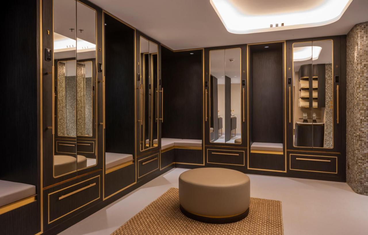 Jareed Hotel Рияд Екстериор снимка The dressing room at the Four Seasons Hotel, London