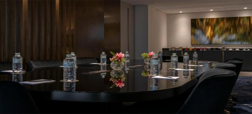 Jareed Hotel Рияд Екстериор снимка Meeting room at the hotel